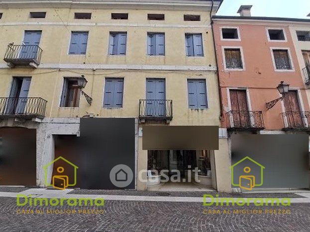 Appartamento in residenziale in Via IV Novembre 3