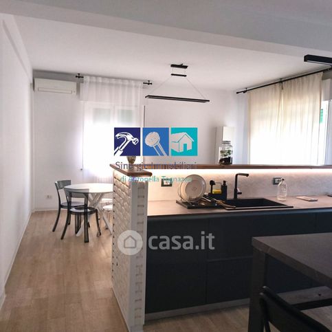 Appartamento in residenziale in Via Antonio Leoni