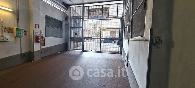 Box/posto auto in residenziale in Via Walter Ulanowski 23