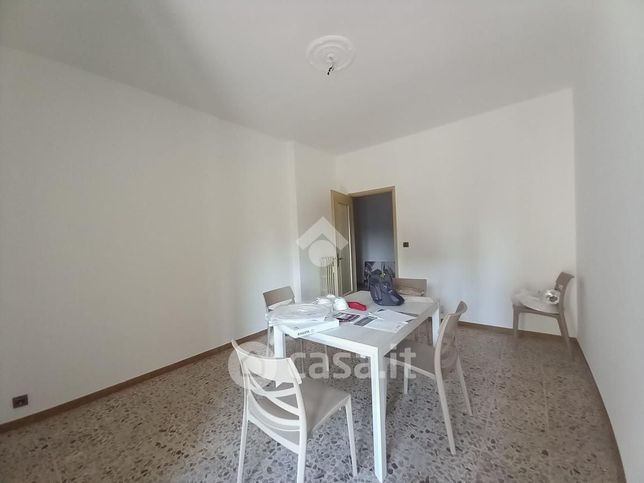 Appartamento in residenziale in Via Nazario Sauro 1