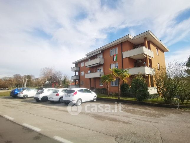 Appartamento in residenziale in Via della Burida 24