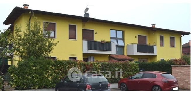 Casa indipendente in residenziale in Via Borgo 19