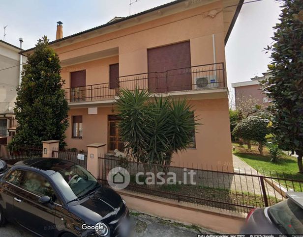 Appartamento in residenziale in Via G. Parini 38