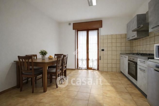Appartamento in residenziale in Via San Maria 12