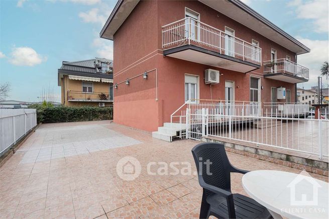 Appartamento in residenziale in Via Sassari 22