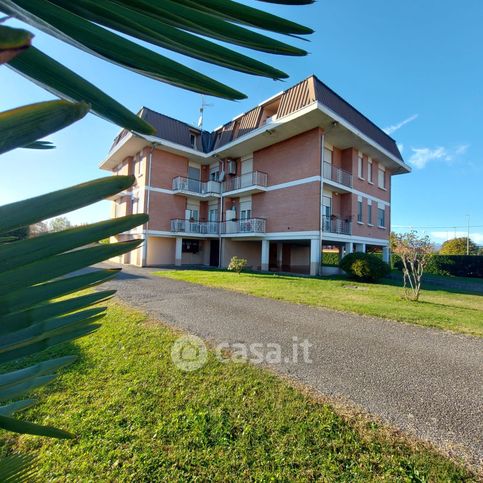 Appartamento in residenziale in Via Cicognola 9