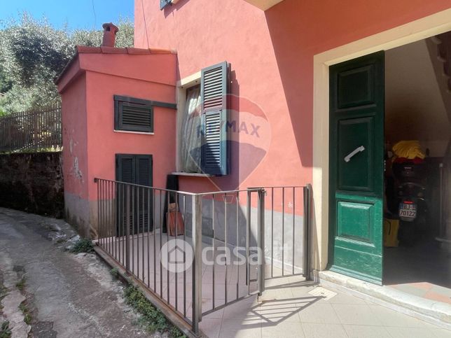 Appartamento in residenziale in Via Oliveto 17