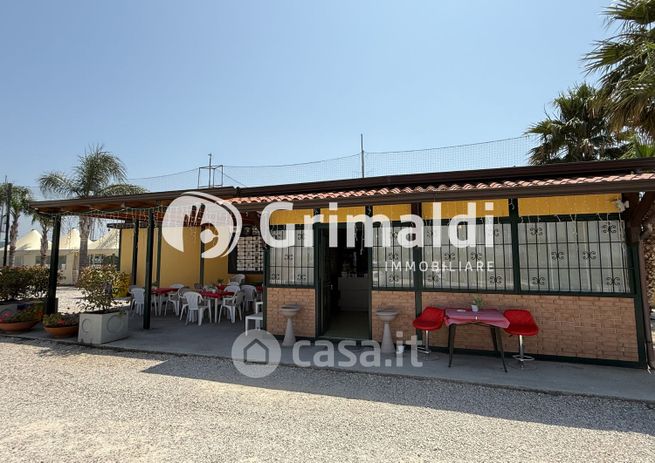 Attivitã /licenza (con o senza mura) in commerciale in SP312 19