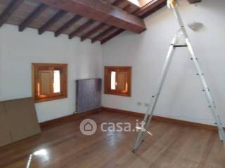 Appartamento in residenziale in Via Fornarini