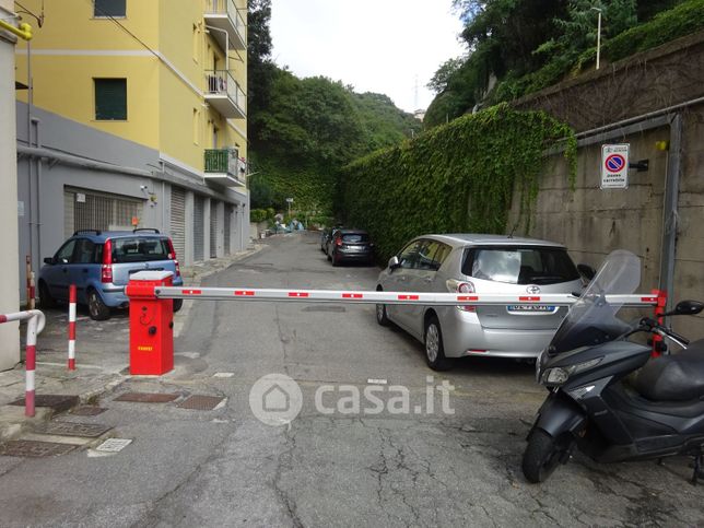 Garage/posto auto in residenziale in Via Ferrara 121