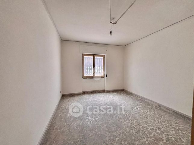 Ufficio in commerciale in Via Libertà 183