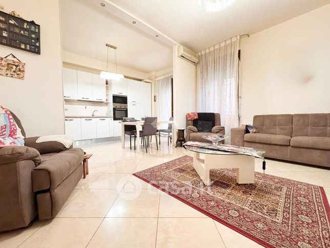 Appartamento in residenziale in Via Rodi 5