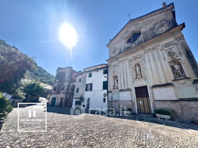 Appartamento in residenziale in Via Dritta 66