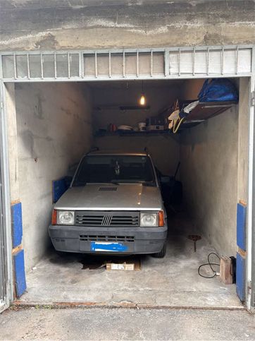 Garage/posto auto in residenziale in Via Paolo Baratta 4