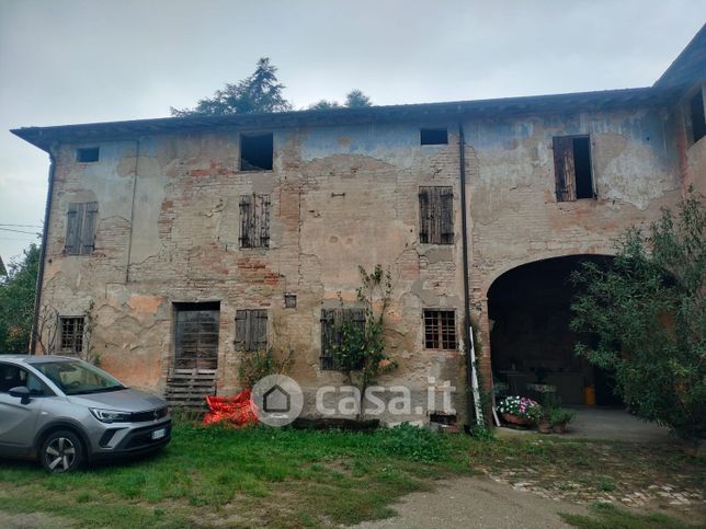 Casa indipendente in residenziale in Via Fratelli Corradini 29