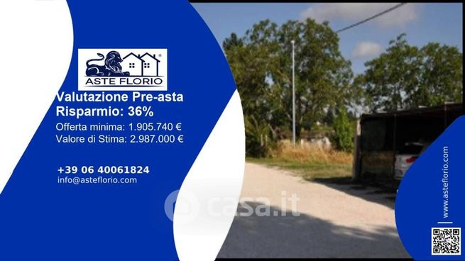 Terreno edificabile in residenziale in Via Laghi di Pilato