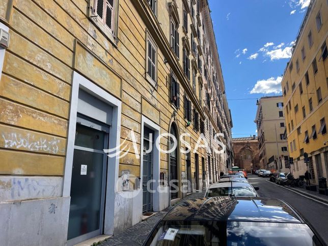 Ufficio in commerciale in Via Torquato Tasso