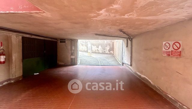 Garage/posto auto in residenziale in Via Privata Cesare Vignati 10