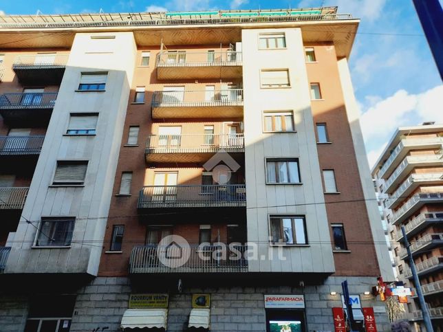 Appartamento in residenziale in Via Genova 81