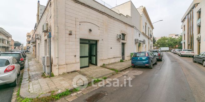 Ufficio in commerciale in Via T. Tasso 10