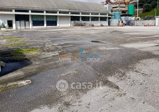 Capannone in commerciale in Via Piedimonte 7