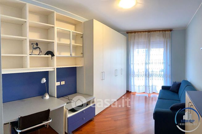 Appartamento in residenziale in Viale Piceno 32