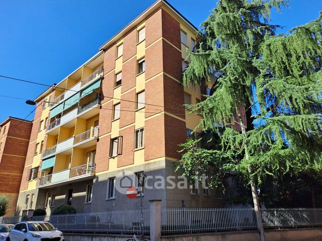 Appartamento in residenziale in Via Umberto Giordano