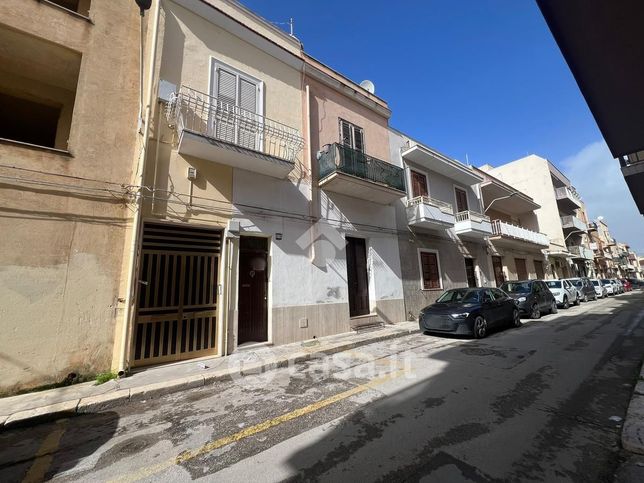 Casa indipendente in residenziale in Via Dante Fiorentino
