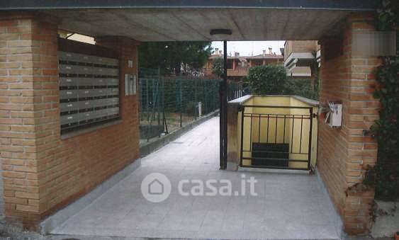 Appartamento in residenziale in Via Barone E. Leonino