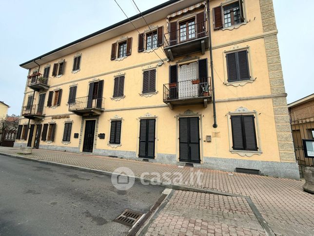 Ufficio in commerciale in Via Roma