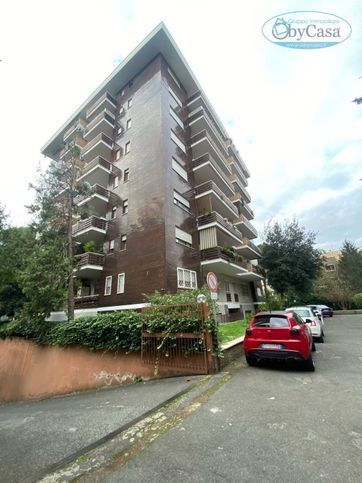 Appartamento in residenziale in Via del Serafico