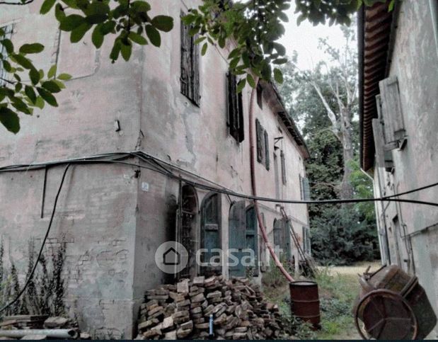 Terreno edificabile in residenziale in Via Reggio