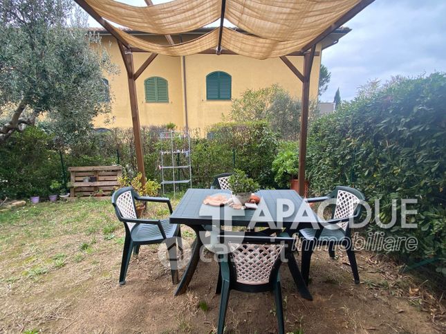 Appartamento in residenziale in Via Sesia