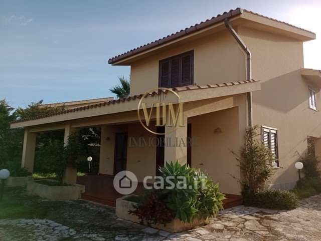 Villa in residenziale in Contrada Pontefiumarella