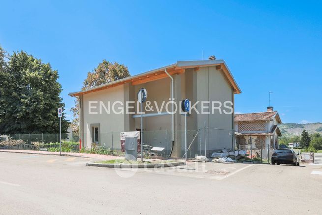 Villa in residenziale in Via Fornelli