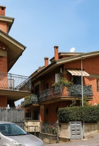 Appartamento in residenziale in Via Colle del sole