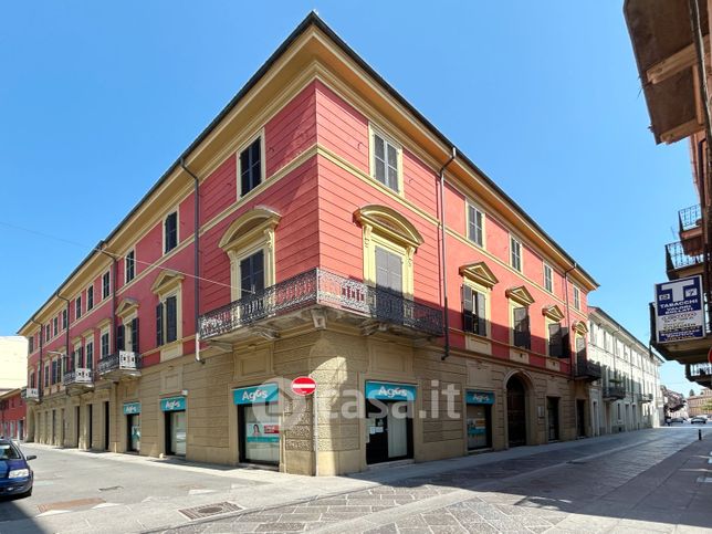 Appartamento in residenziale in Via Giovanni Plana 22