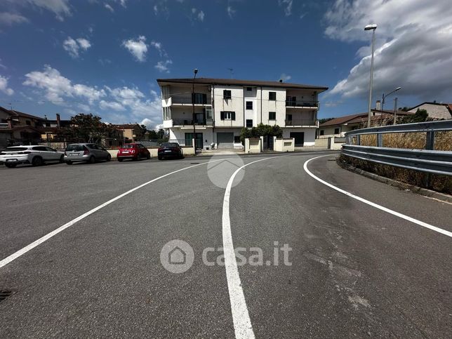 Appartamento in residenziale in Via Stazione 9