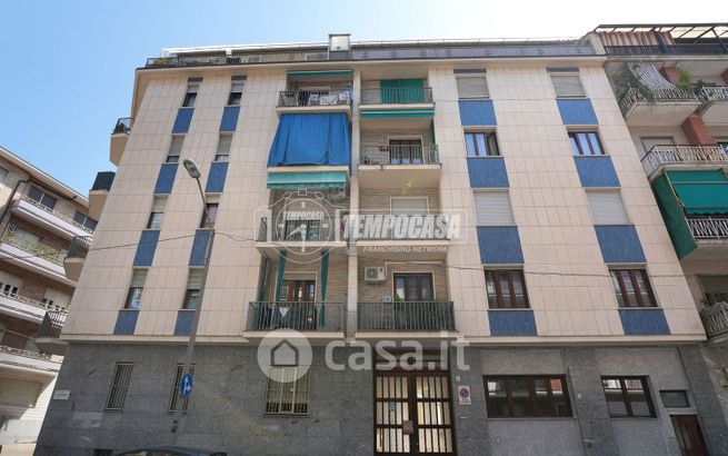 Appartamento in residenziale in Via Lesegno 77