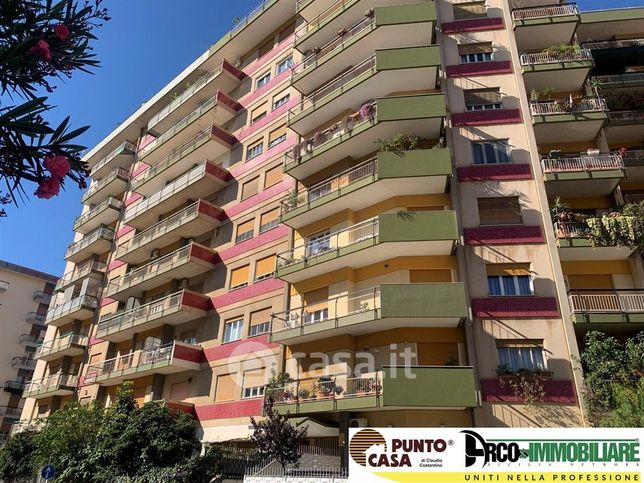 Appartamento in residenziale in Viale delle Alpi 28