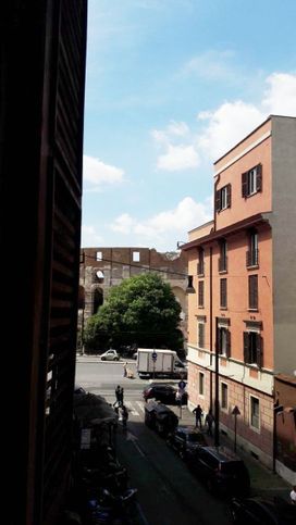 Appartamento in residenziale in Via dei SS. Quattro