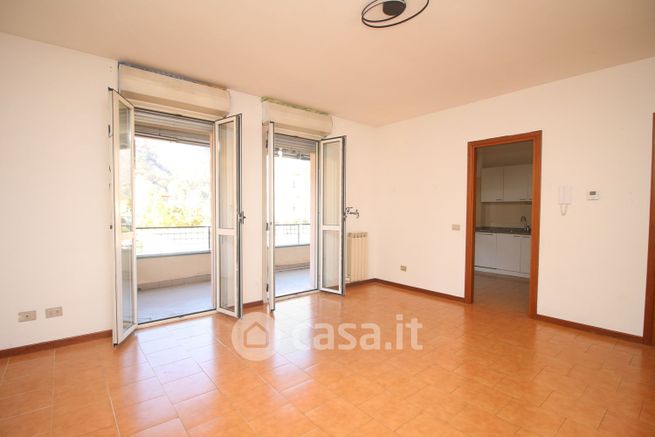 Appartamento in residenziale in Via Leone Leoni 28