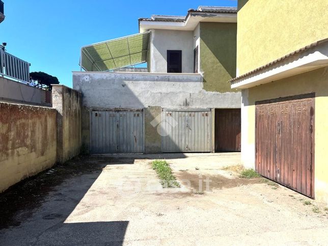 Box/posto auto in residenziale in Via Catania 6