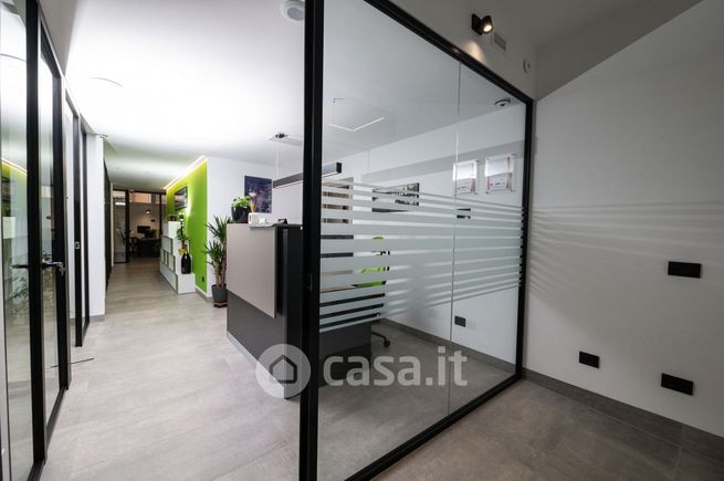 Ufficio in commerciale in Via Antonio Gramsci
