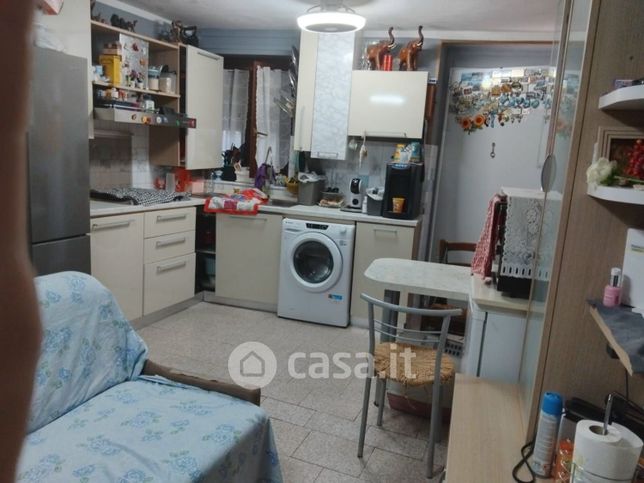 Casa indipendente in residenziale in Via Benedetto Cairoli