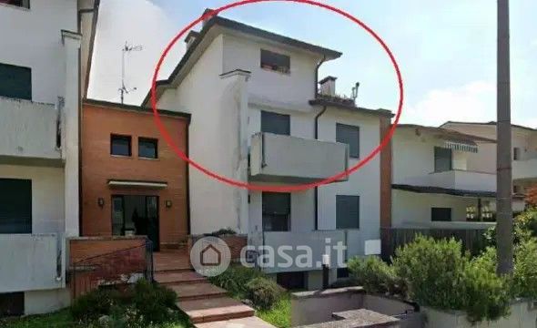 Appartamento in residenziale in Via Firenze 75