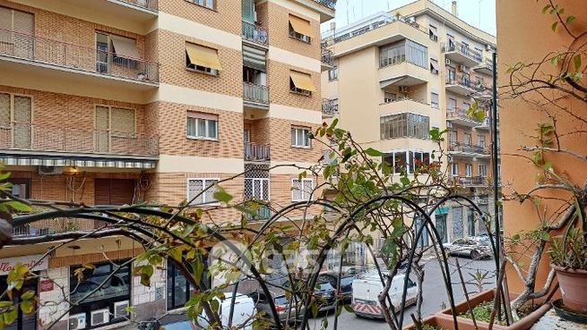 Appartamento in residenziale in Via Sabaudia 25