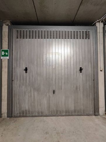 Garage/posto auto in residenziale in Via Arpione 51