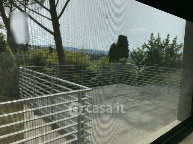 Casa bi/trifamiliare in residenziale in Via San Carlo 5 /B