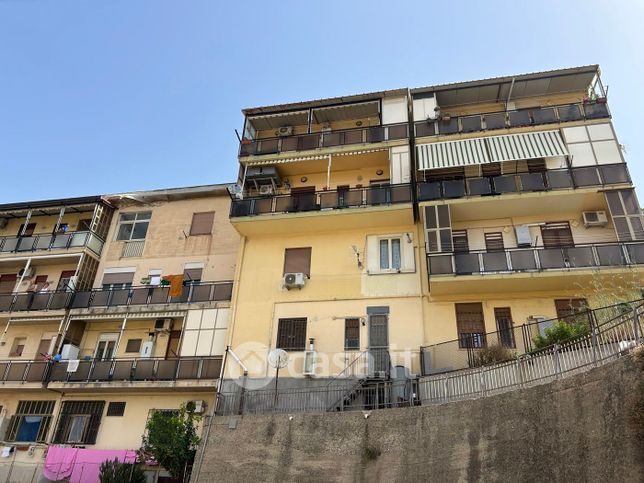 Appartamento in residenziale in Via Platone 10